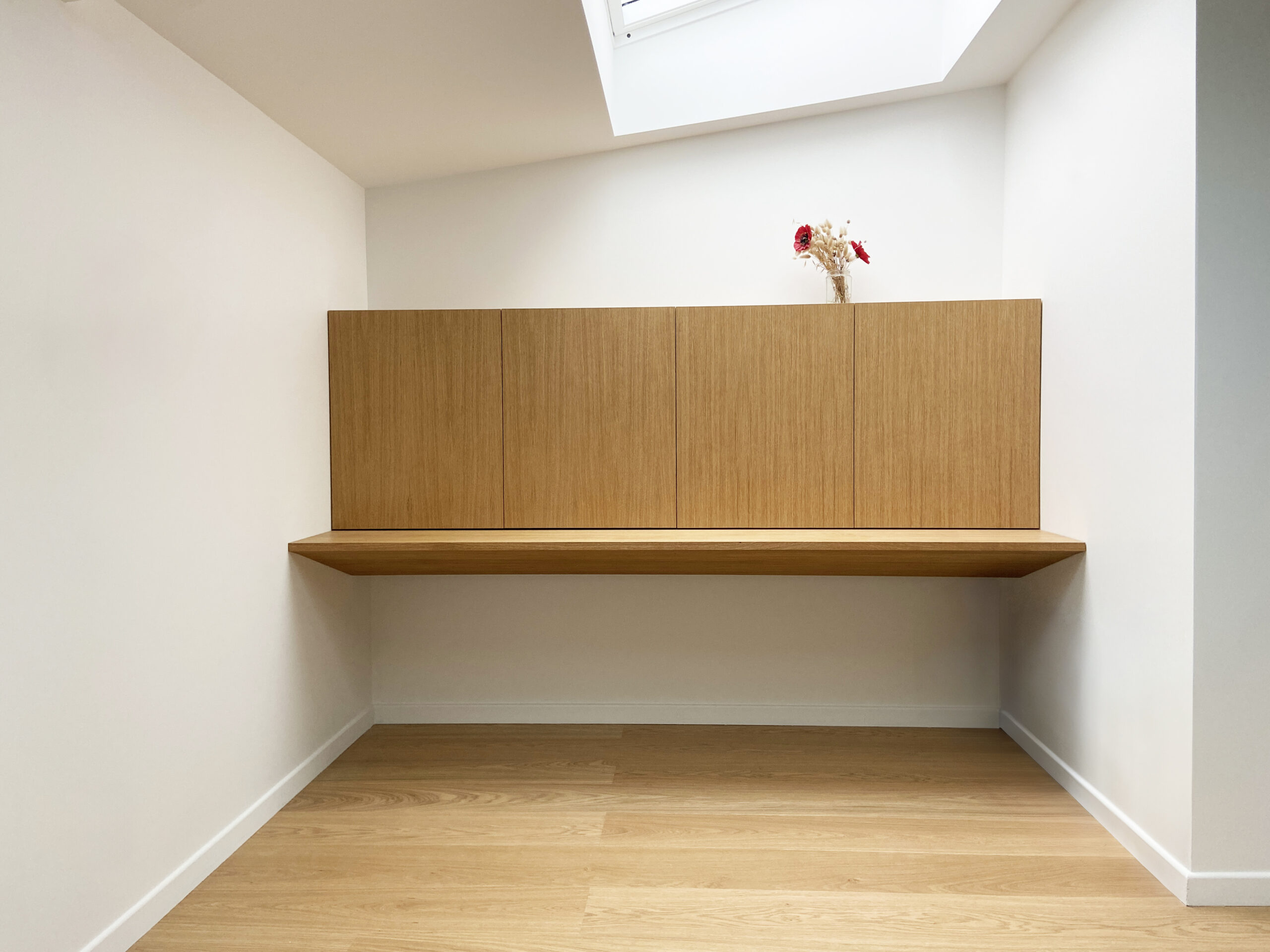 2024. Bureau sur mesure. 03